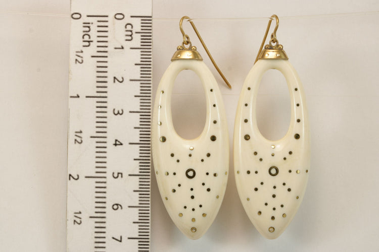 Boucles d'oreilles Boucles d'oreilles antiques en or piqué ivoire 58 Facettes 7662