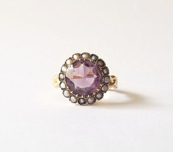 Bague 56 Bague ancienne or jaune 18k - Améthyste et Perles 58 Facettes