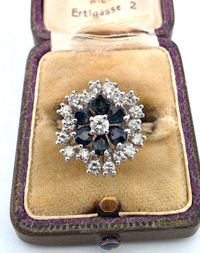 Bague 56 Bague en or blanc 18 carats avec saphirs et diamants 58 Facettes