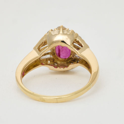Bague BAGUE RUBIS BIRMAN NATUREL NON CHAUFFE ENTOURAGE DIAMANTS OR JAUNE 18K 58 Facettes 1