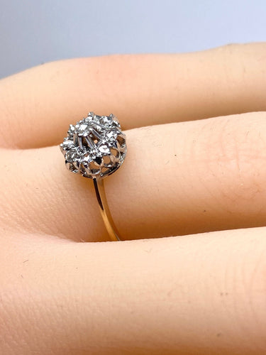 Bague 51 Bague marguerite en or jaune et diamants 58 Facettes AB618