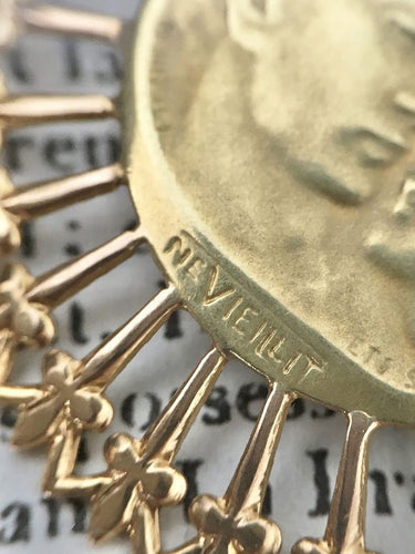 Pendentif Emile MONIER - RARE Médaille ronde or jaune et or rose 58 Facettes