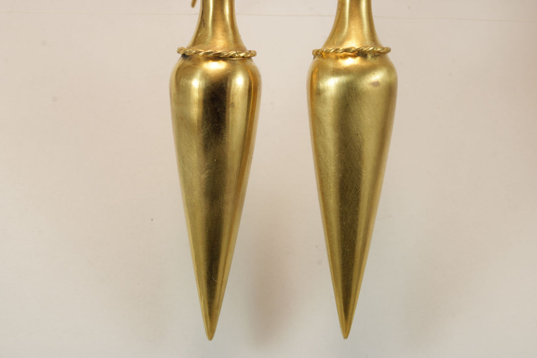 Pendientes de oro antiguo