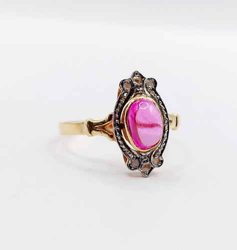 Bague marquise style Art Nouveau or jaune, cabochon de rubis synthétique et diamants taille rose 58 Facettes A05885