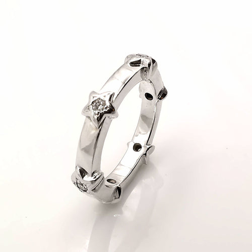 Bague 52 Bague or blanc diamants 58 Facettes