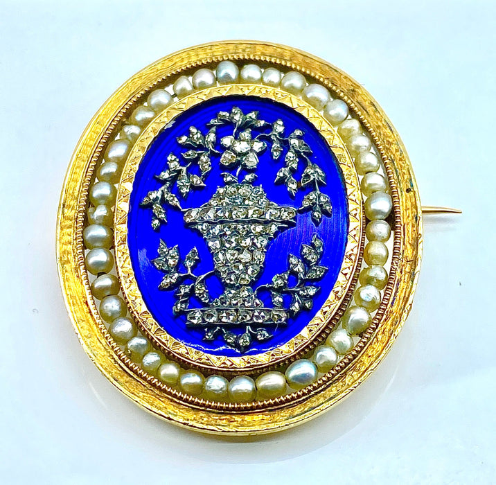 Broche Broche en or jaune , perles fines, diamants, émail bleu vers 1860 58 Facettes AB440