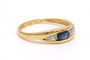 Bague 52 Bague contemporaine en or jaune 18 carats sertie d'un saphir et diamants 58 Facettes A073