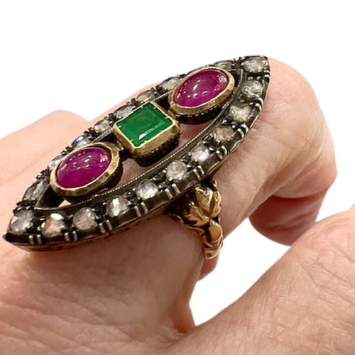 Bague 52 BAGUE NAVETTE EN OR JAUNE AVEC RUBIS ET ÉMERAUDE 58 Facettes A2541