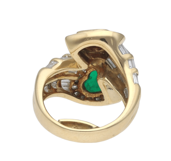 Yellow gold diamond ruby emerald ring