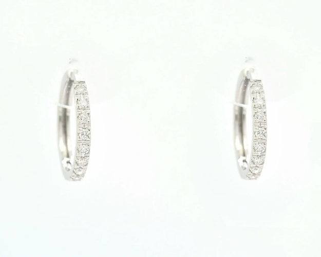 Boucles d'oreilles Boucles d'oreilles créoles serties de diamants de 0,38 ct 58 Facettes 10686
