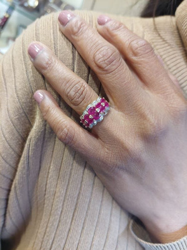 Bague 54 BAGUE MODERNE RUBIS ET DIAMANTS 58 Facettes 085381
