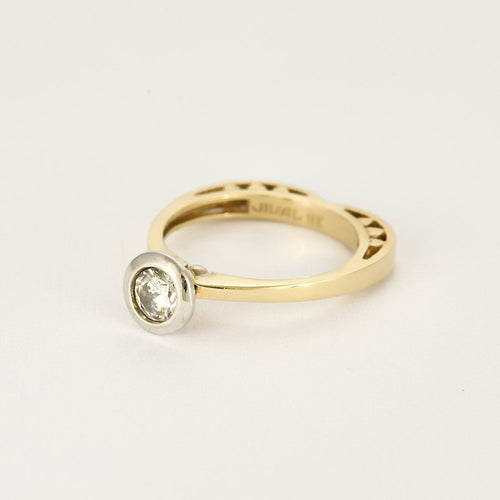 Bague 54 Bague en or jaune, or blanc et diamant 58 Facettes BEA3552