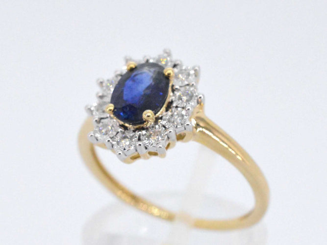 Bague 54 Bague entourage en or jaune avec saphir et diamants 58 Facettes 2273