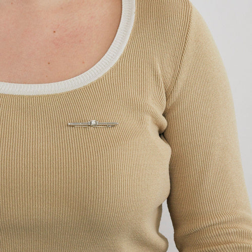 Broche Broche barrette en platine ornée de diamants 58 Facettes 240373