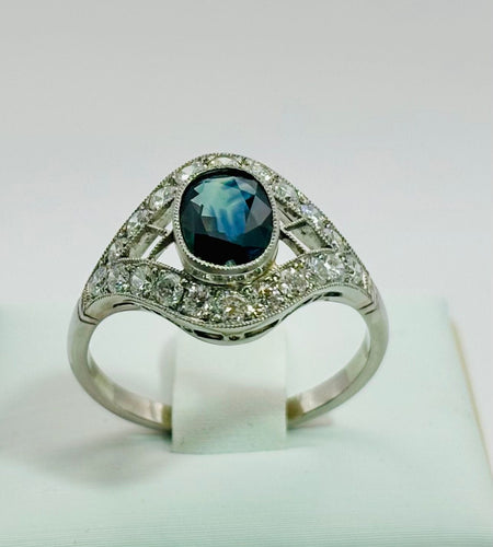 Bague 58 Bague en platine avec un saphir et des diamants 58 Facettes 50297