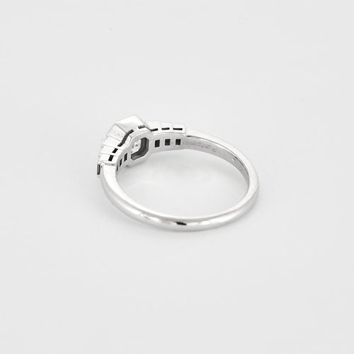 Bague 54 Bague en or blanc et diamants 58 Facettes LJ25