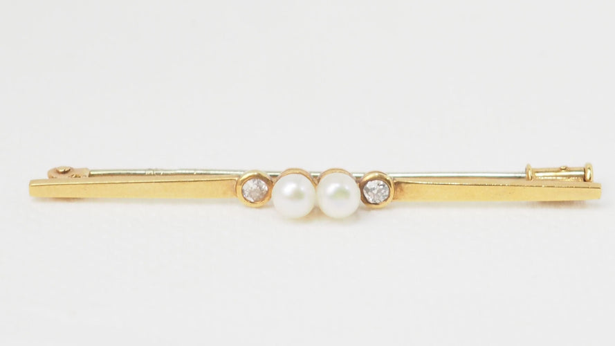 Broche Broche barrette en or jaune perles et diamants 58 Facettes 13505