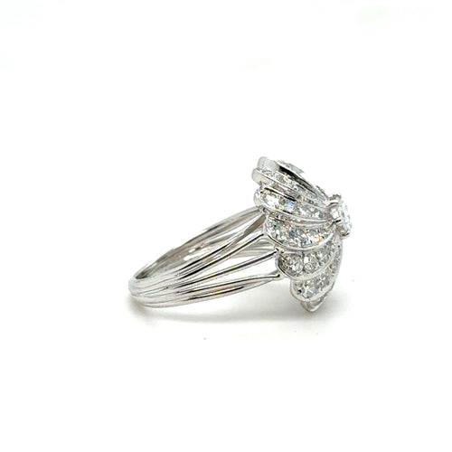 Bague Bague Fleur Or blanc et Diamants 58 Facettes 1.0000435/3