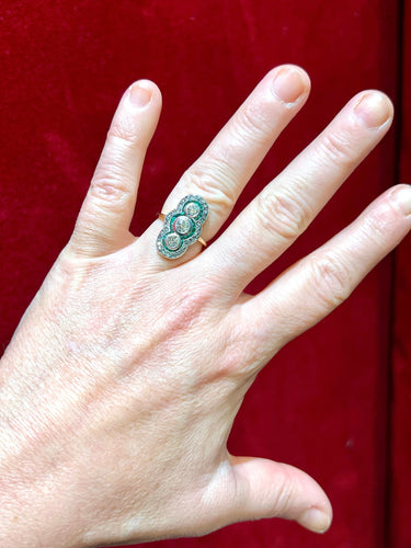 Bague 53 Bague Marquise fin 19ème siècle diamants émeraudes 58 Facettes 7807 A