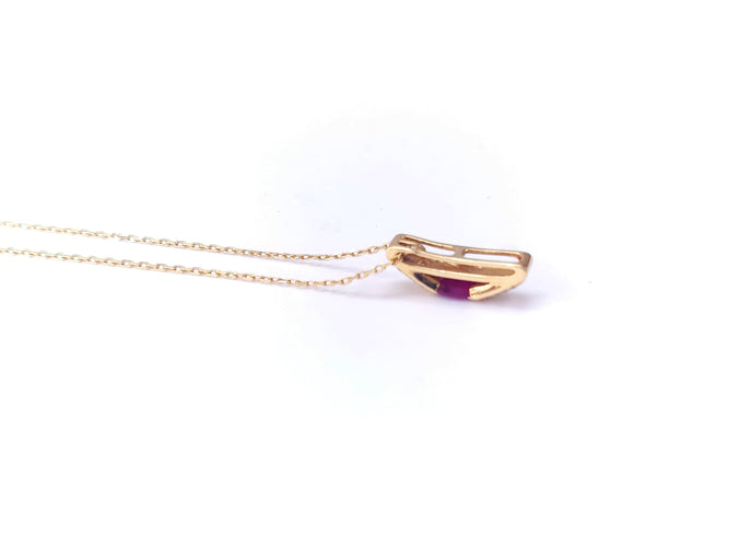 Pendentif Pendentif en or jaune, rubis et diamant 58 Facettes Pdf.Rub.Rectg