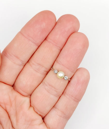 Bague 51 Bague art déco or blanc perle et diamants 58 Facettes A05571