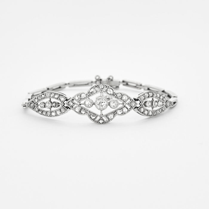 White gold bracelet with geometric diamond patterns