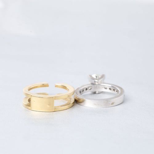 Bague 60 Bague solitaire 2 montures en or gris et or jaune 58 Facettes 1