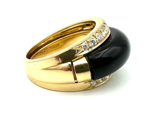 Bague 53 VAN CLEEF & ARPELS. Collection "Arlequine", bague vintage or, diamants, onyx ou nacre 58 Facettes
