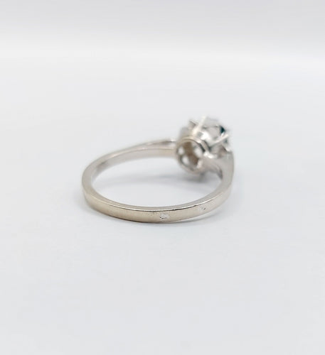 Bague 52 Bague solitaire art déco or blanc, saphir naturel, chaton pyramidal 58 Facettes A05525