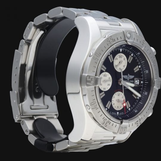 Montre Breitling Montre Super Avenger Skyland Chronograph 58 Facettes MT40983