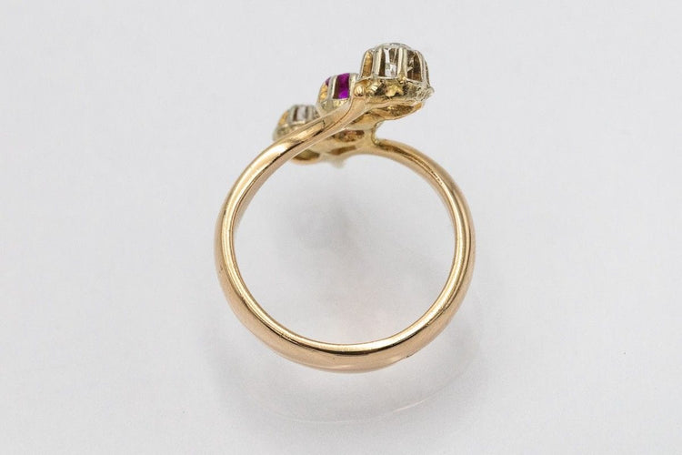 Old French trilogy ring with ruby and diamonds 0.34ct 58 Facettes 9365V
