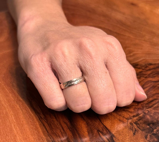 Bague 53 Alliance mixte en or blanc 18 carats 58 Facettes