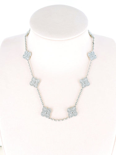 Collier Van Cleef & Arpels collier "Alhambra" pavage diamants 58 Facettes