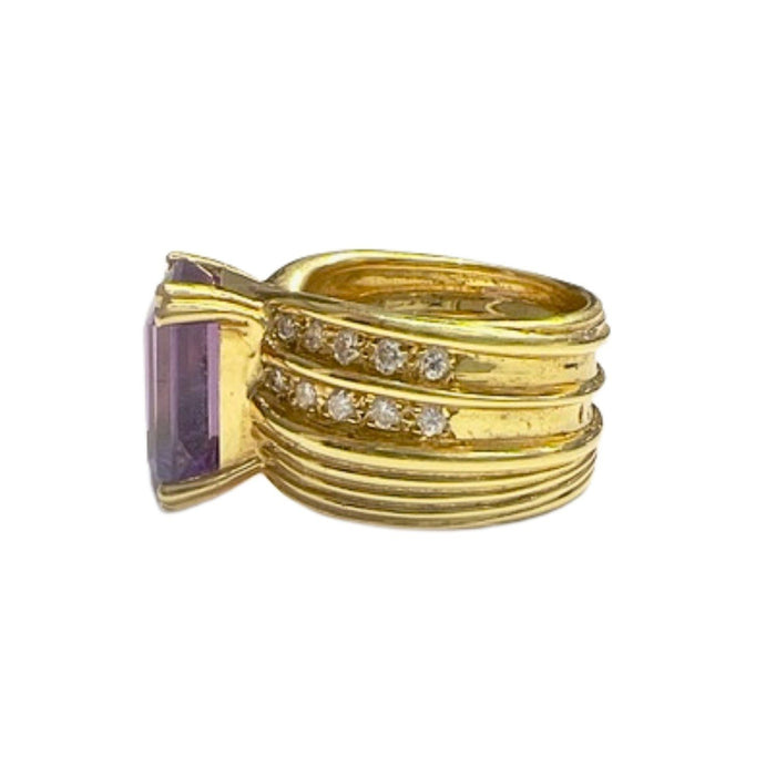 Gouden ring met diamanten en amethisten