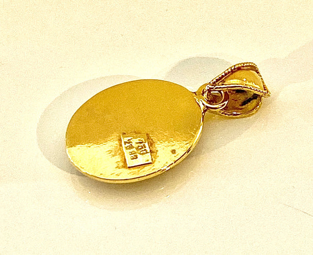 Pendentif Pendentif en or jaune 18 carats et cabochon lapis lazuli 58 Facettes AB552