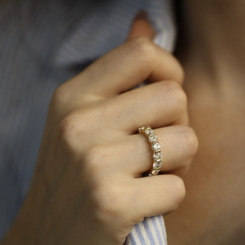 Bague 50 Alliance diamants en or jaune 18 Cts - 3,30 Cts - Taille 50 58 Facettes FB09866