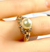 Bague 52 Bague or jaune, perle et 38 diamants 58 Facettes AB448