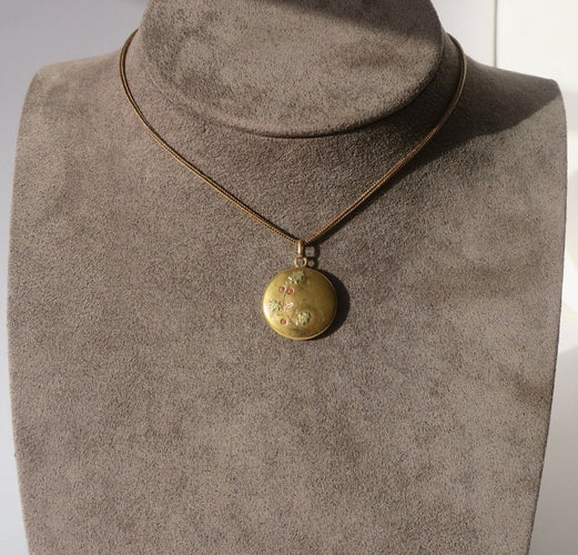 Pendentif Pendentif ancien porte-bonheur houx en or rose 18 carats 58 Facettes