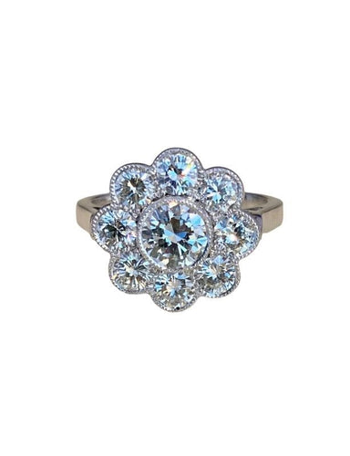Bague 53 Bague Marguerite, en or blanc 18k et diamants 58 Facettes