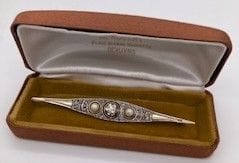 Broche Broche Bicolore, Perles et Rose 58 Facettes