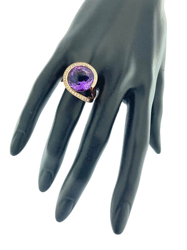 Bague 57 Bague cocktail en or rose avec améthyste et diamants 58 Facettes