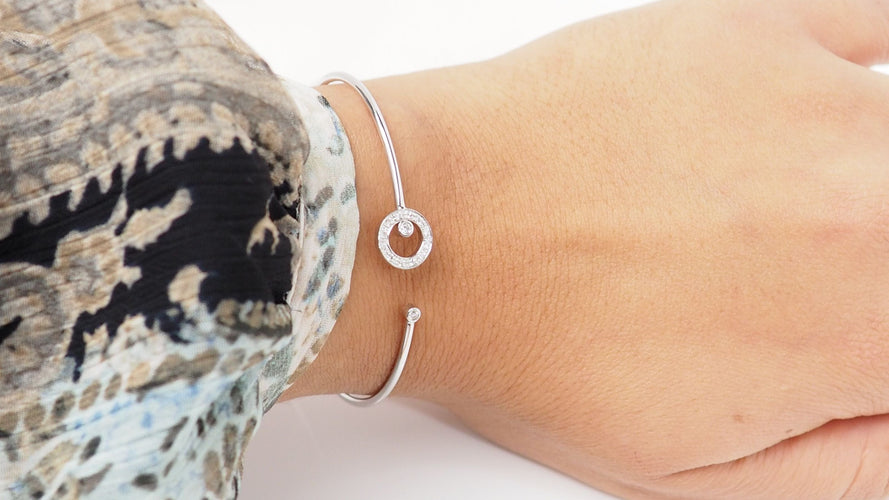 Bracelet 15/16cm Bracelet Jonc flexible en or blanc et diamants 58 Facettes 32427