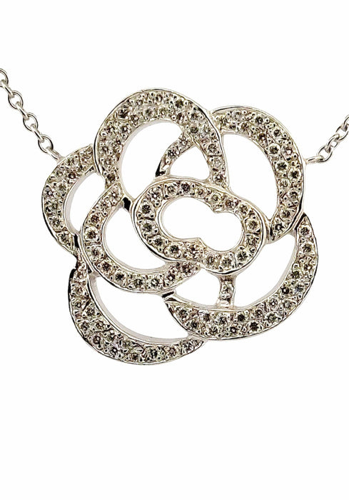 Collier Collier en or blanc et diamants motif pétale de rose 58 Facettes