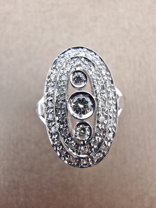 Early 900' Vintage Cluster Ring in 18kt white gold and diamonds 58 Facettes