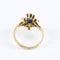 Anillo vintage en oro amarillo de 18 quilates engastado con un zafiro y diamantes 
