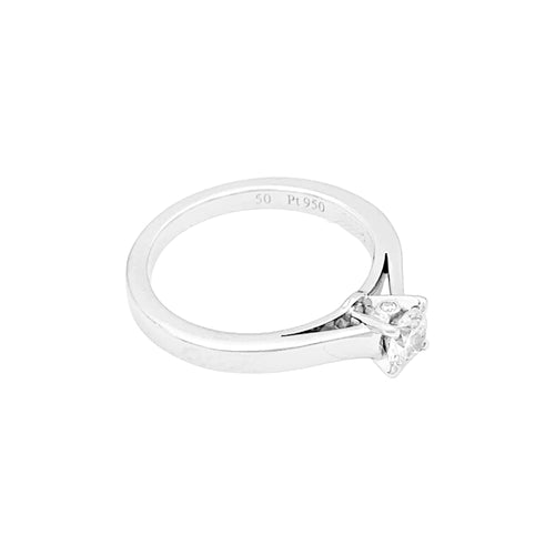 Bague 50 Bague Boucheron, "Beloved", diamant 0,30 ct, platine. 58 Facettes 34979