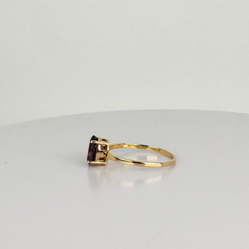 Ring yellow gold with Oval Purple Natural Spinel 58 Facettes 2504088