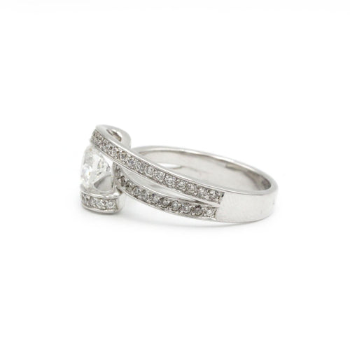 Bague 55 Bague - Or blanc et diamants 58 Facettes 1130
