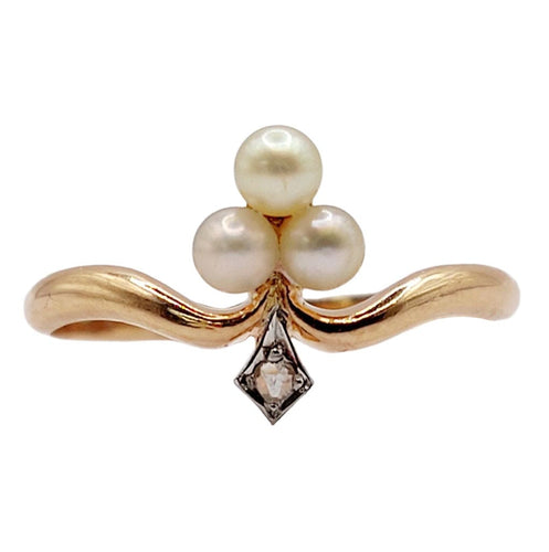 Bague 55.5 Bague trèfle antique en or rose, perles et diamant 58 Facettes A05439