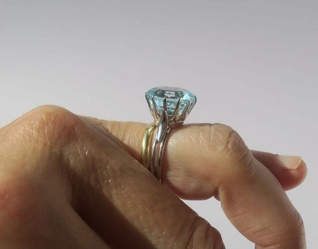 Bague 53 Bague solitaire cocktail aigue-marine 9 carats en or blanc 18k 58 Facettes